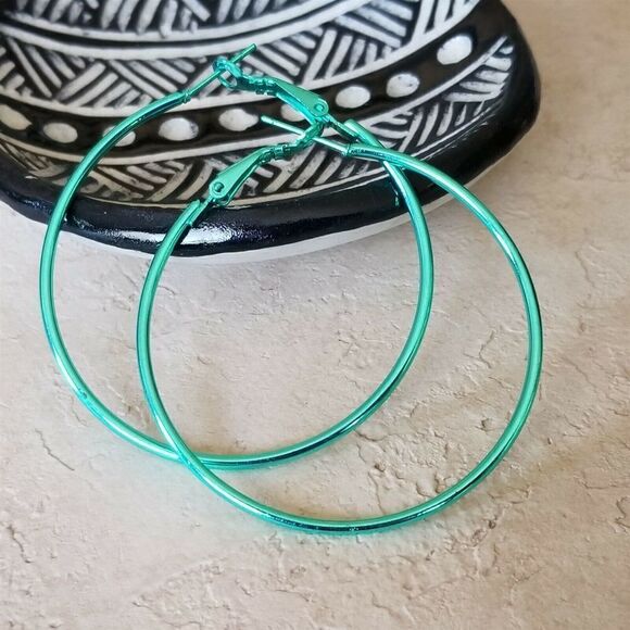 Sleek Green Large Hoop Earrings 50mm 2" Leverback Minimalist Classic - Picture 1 of 6